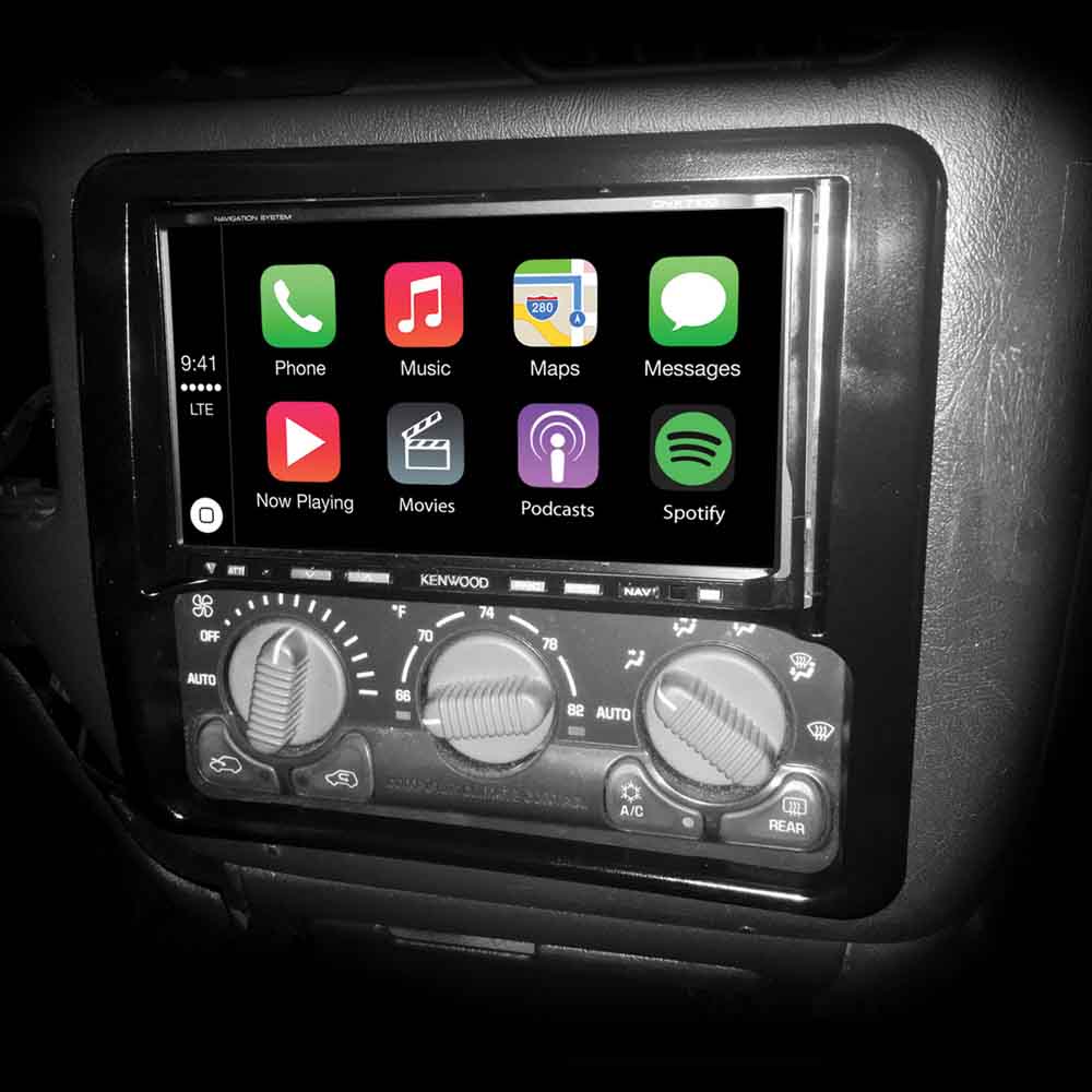 Metra 95-3027 Double-DIN Dash Kit for Chevy, GMC & Isuzu Small Trucks/SUVs