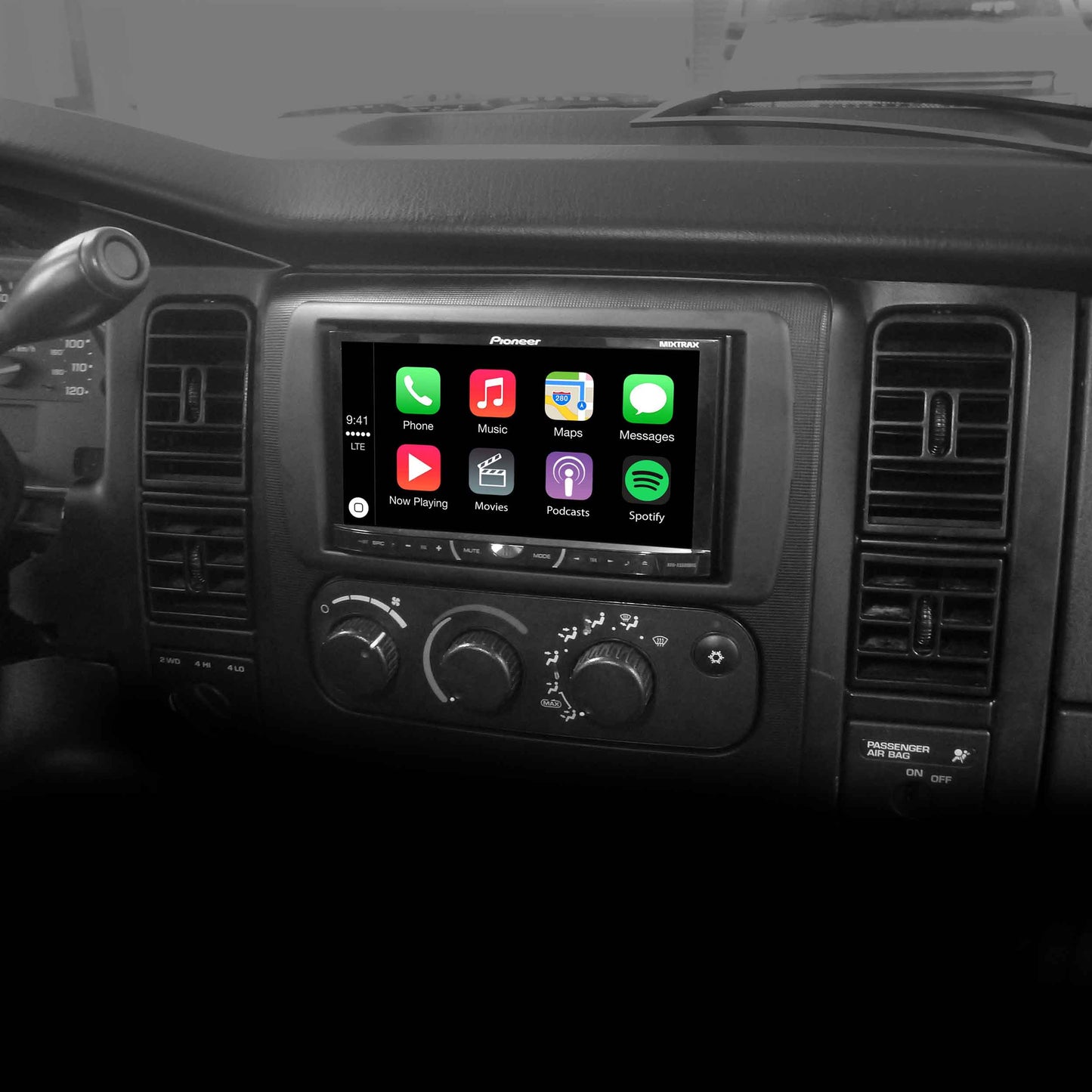 Metra 95-6547B Double-DIN Dash Kit for Dodge Dakota 2001-2004 / Durango 2001-2003