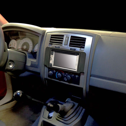 Metra 95-6557B Double-DIN Dash Kit for Dodge Dakota 2005-2007