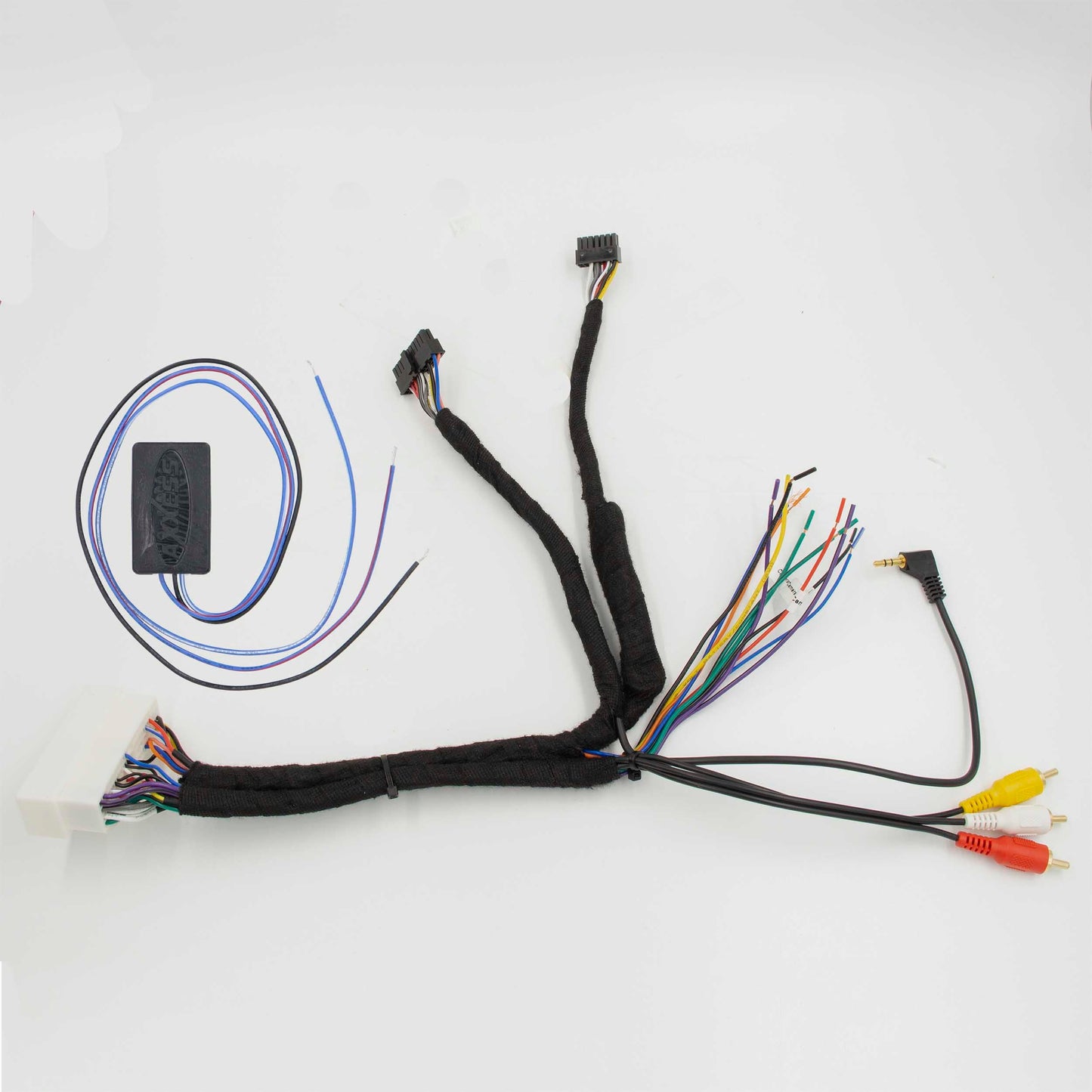 Axxess AXDIS-HK3 Data Interface with SWC for Select Hyundai and Kia Vehicles