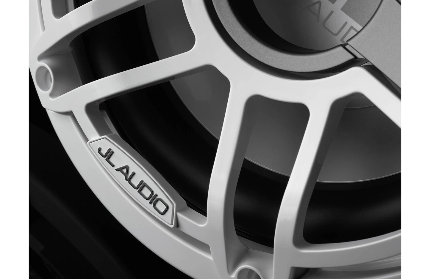 JL Audio M6-10IB-S-GmGm-i-4 10" Marine Infinite-Baffle Subwoofer RGB 250W 4Ω 010-03084-00 (93635)