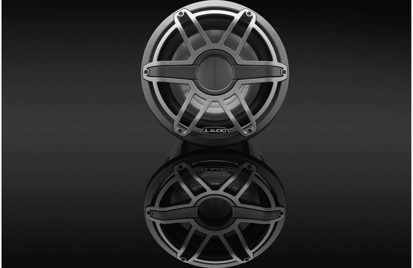 JL Audio M7-12IB-S-GmTi-4 12" Marine Infinite-Baffle Subwoofer 600W 4Ω 010-03288-00 (93673)